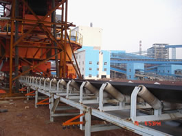 榮峰耐磨工程-托輥(gǔn)使用現場(chǎng)